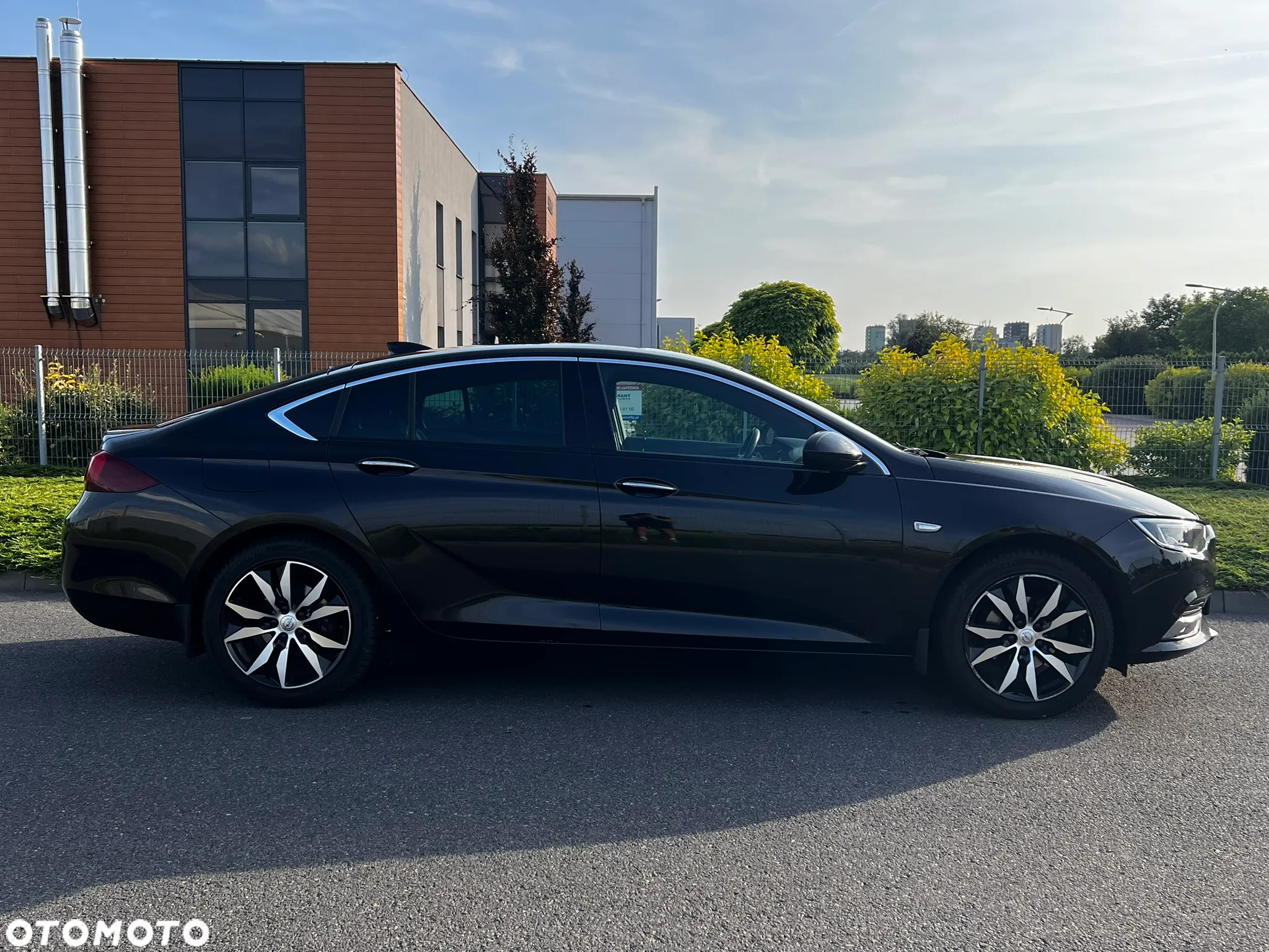 Opel Insignia 1.5 T Elite S&S - 4