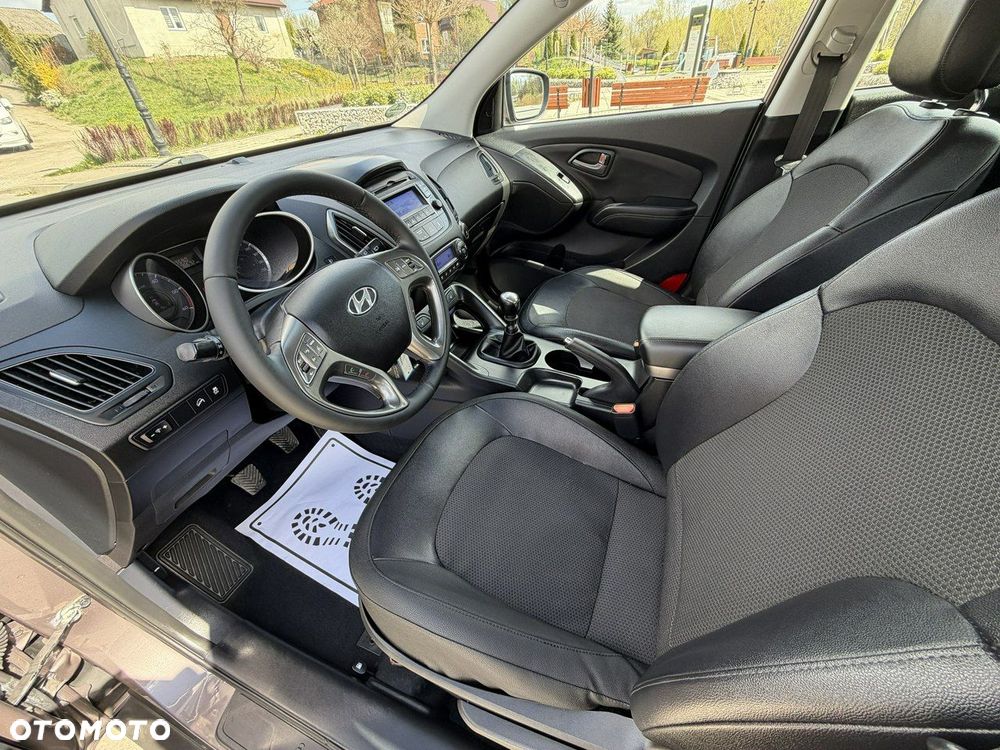 Hyundai ix35 - 15