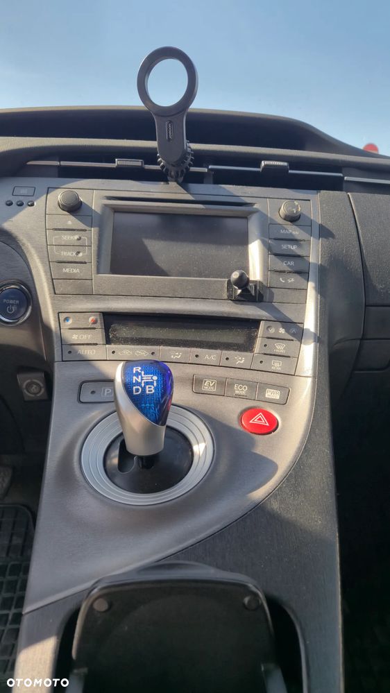 Toyota Prius - 8
