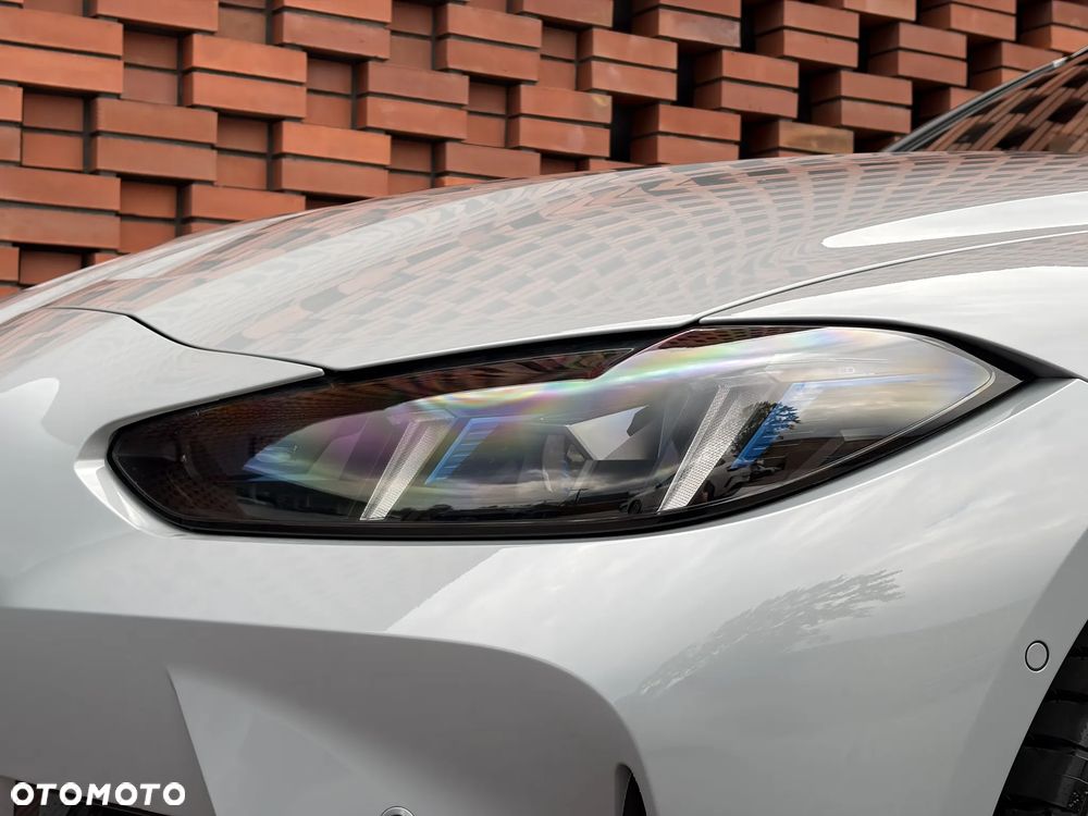 BMW M3 Competition xDrive sport - 13