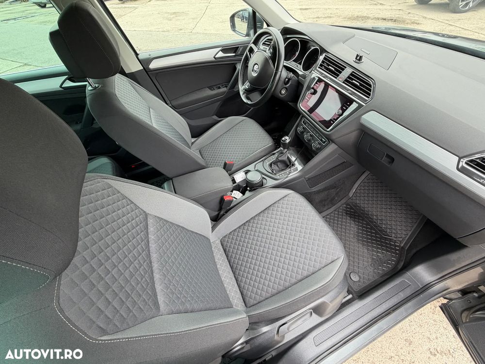Volkswagen Tiguan 1.5 TSI ACT Comfortline - 9
