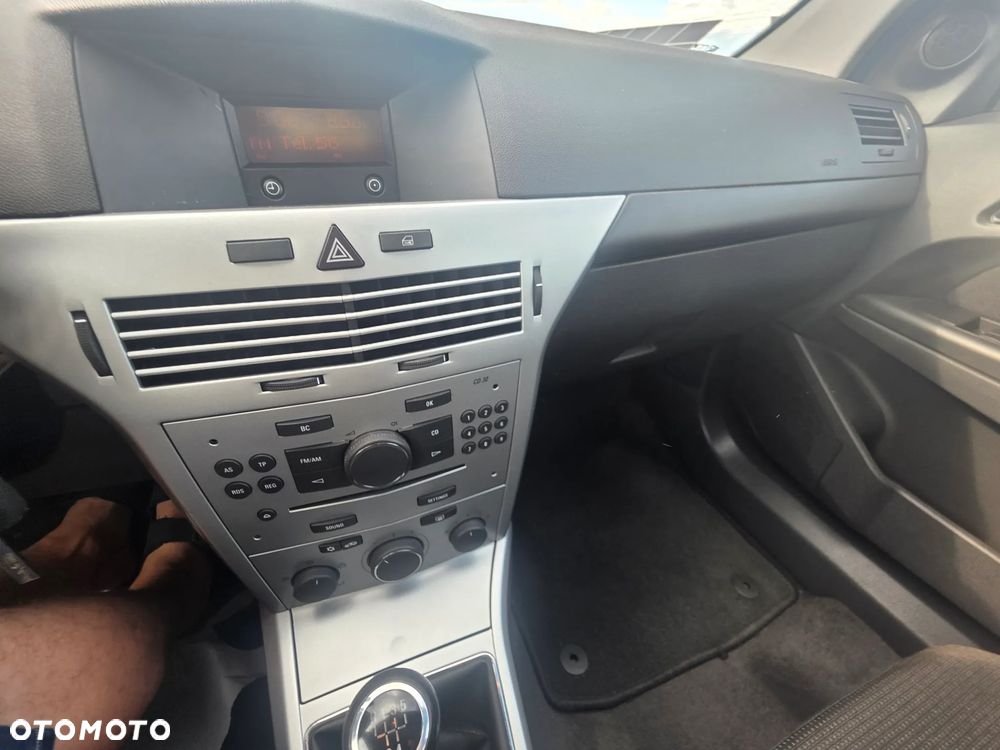Opel Astra 1.6 Enjoy - 11