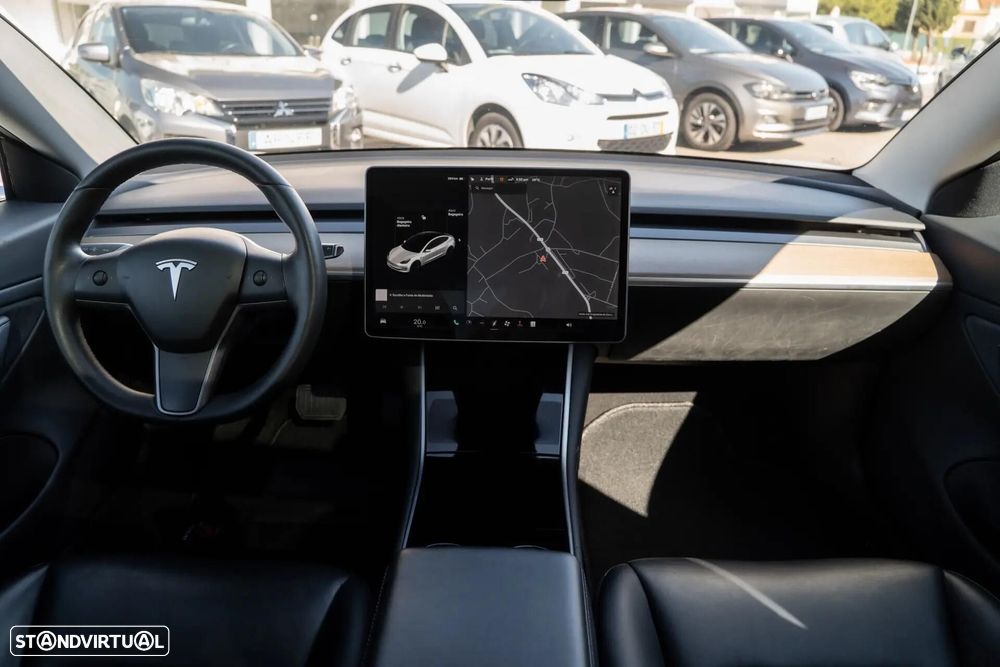 Tesla Model 3 Long-Range Dual Motor AWD - 27