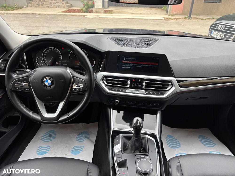 BMW Seria 3 318d MHEV - 9