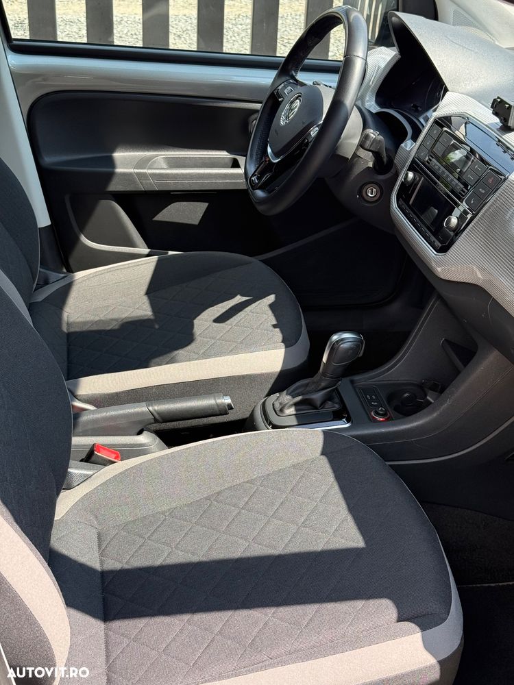Volkswagen up! - 15