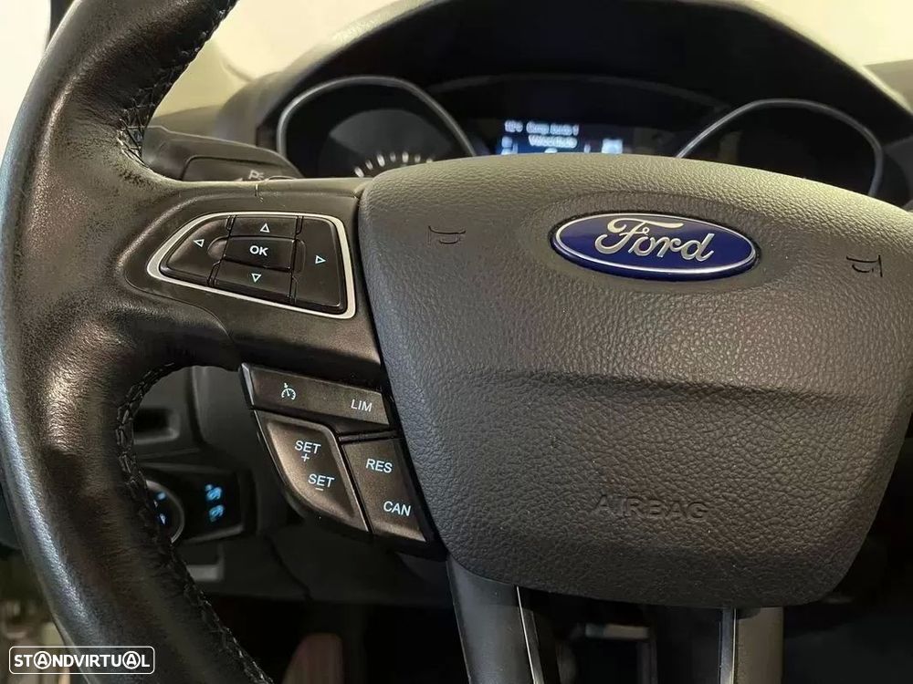 Ford Focus SW 1.5 TDCi Titanium DPS — fotografia 20