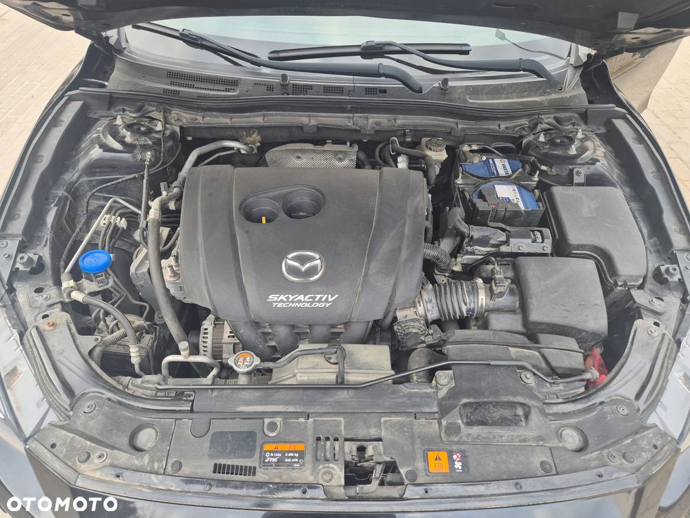 Mazda 3 2.0 Skyenergy EU6 - 17