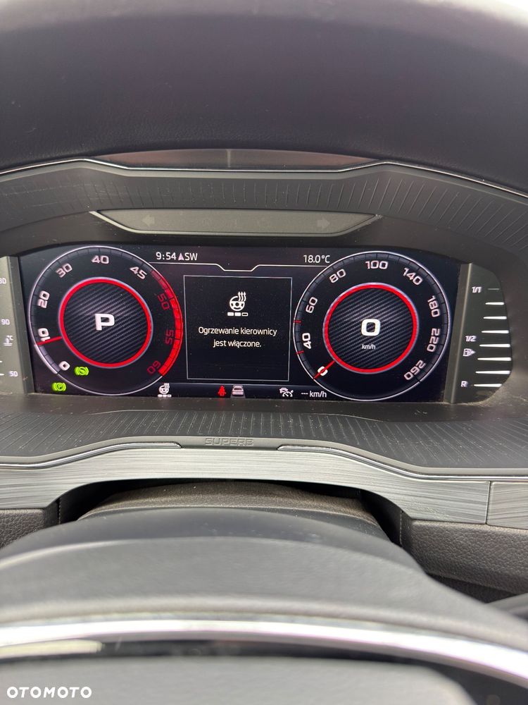 Skoda Superb 2.0 TDI DSG Ambition - 22