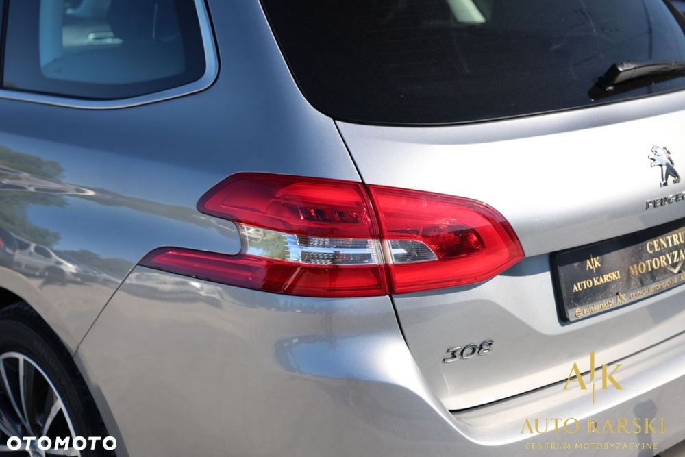 Peugeot 308 - 23