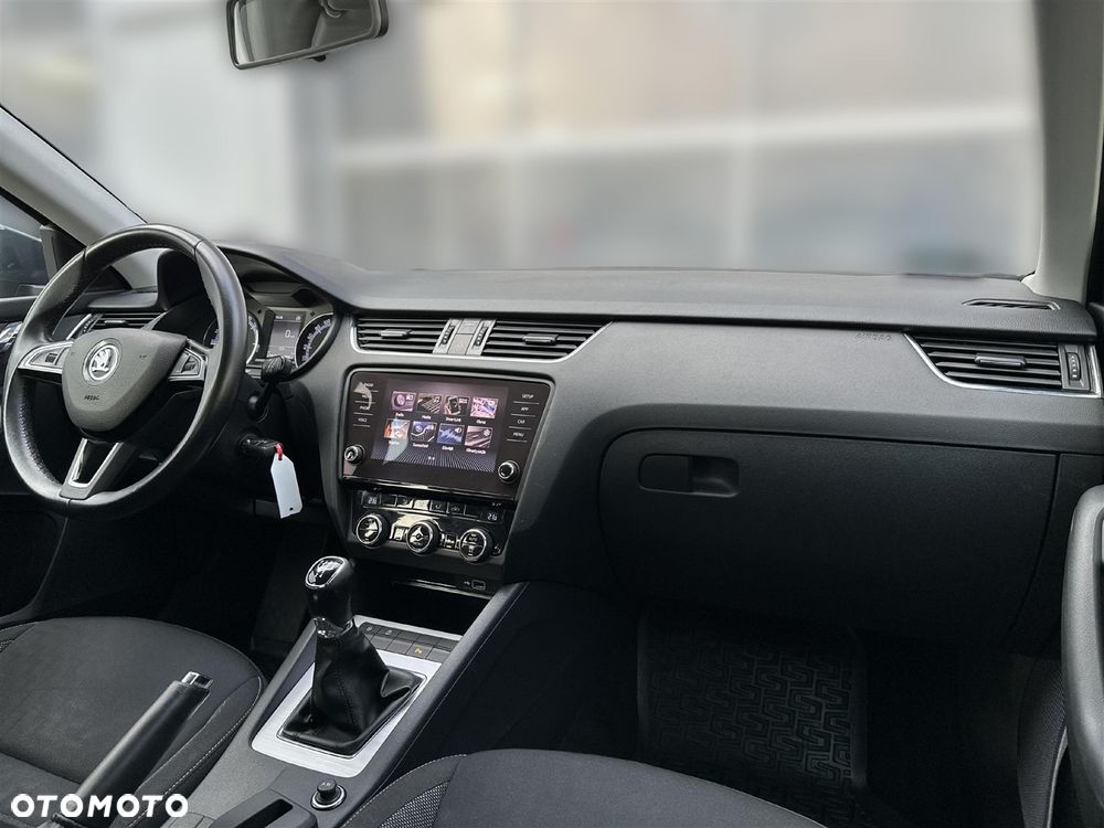 Skoda Octavia 1.6 TDI SCR Ambition - 12