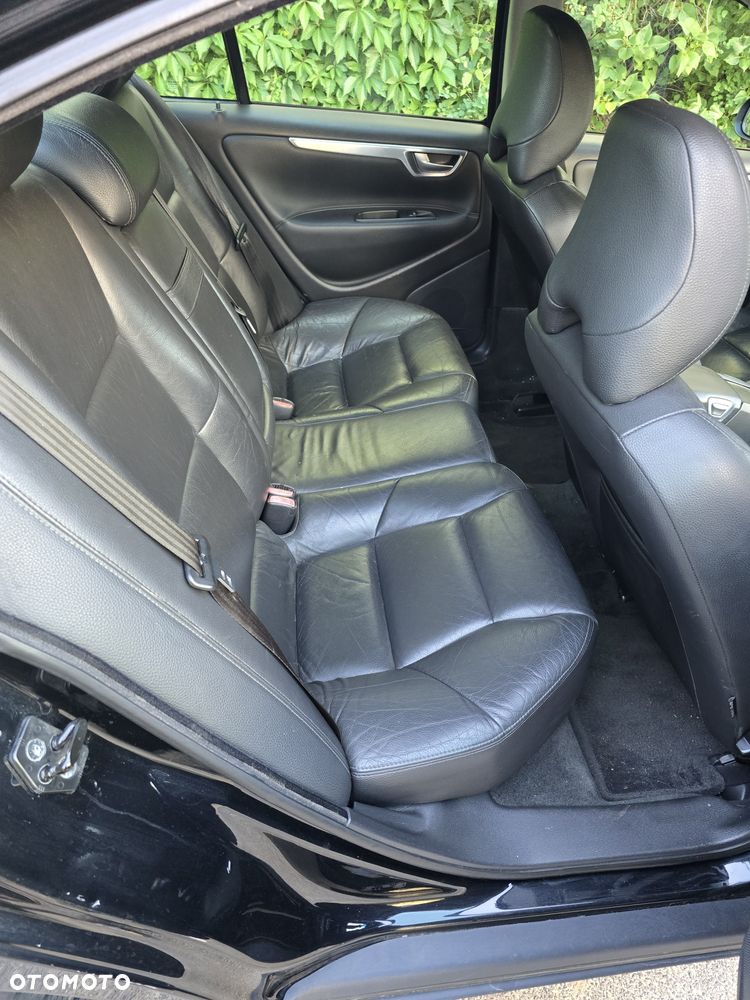 Volvo S60 - 4