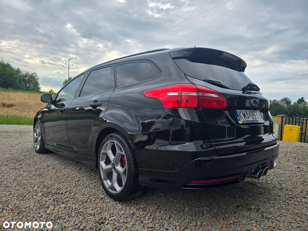 Ford Focus - 7