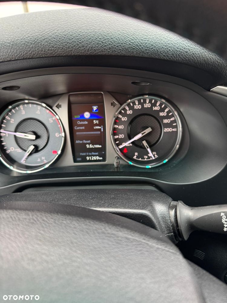 Toyota Hilux 2.8 D-4D Double Cab SR5 4x4 - 9