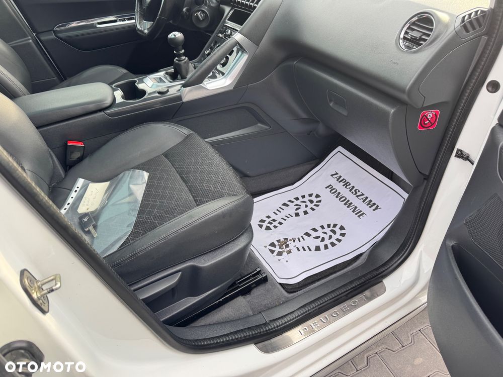 Peugeot 3008 PureTech 130 Stop & Start GPF Allure Business-Paket - 22