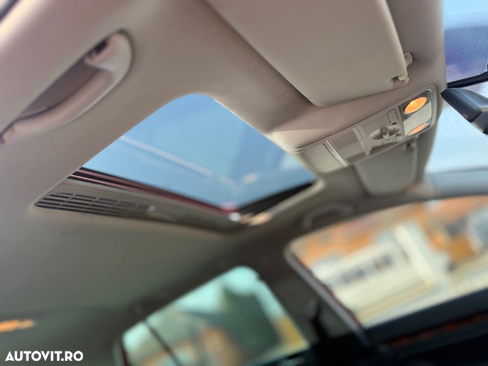 Volkswagen Golf 2.0 TDI 4Motion Sportline - 14