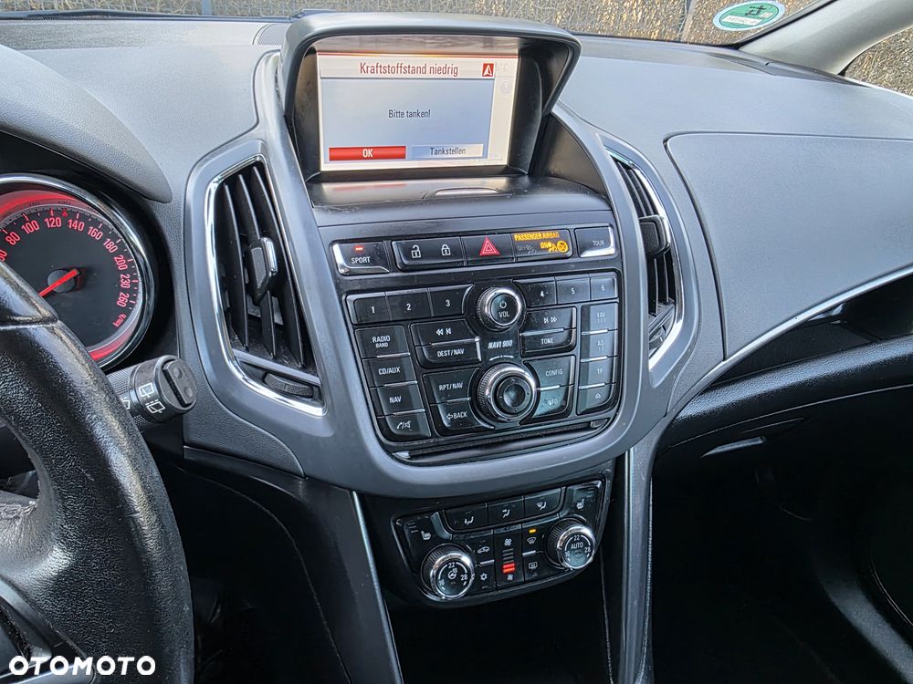Opel Zafira Tourer 2.0 CDTI Automatik Business Innovation - 31