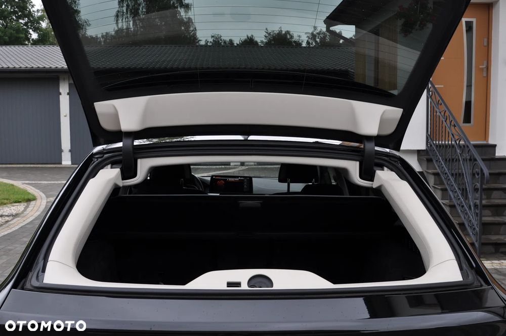 BMW Seria 5 520d xDrive Luxury Line sport - 37