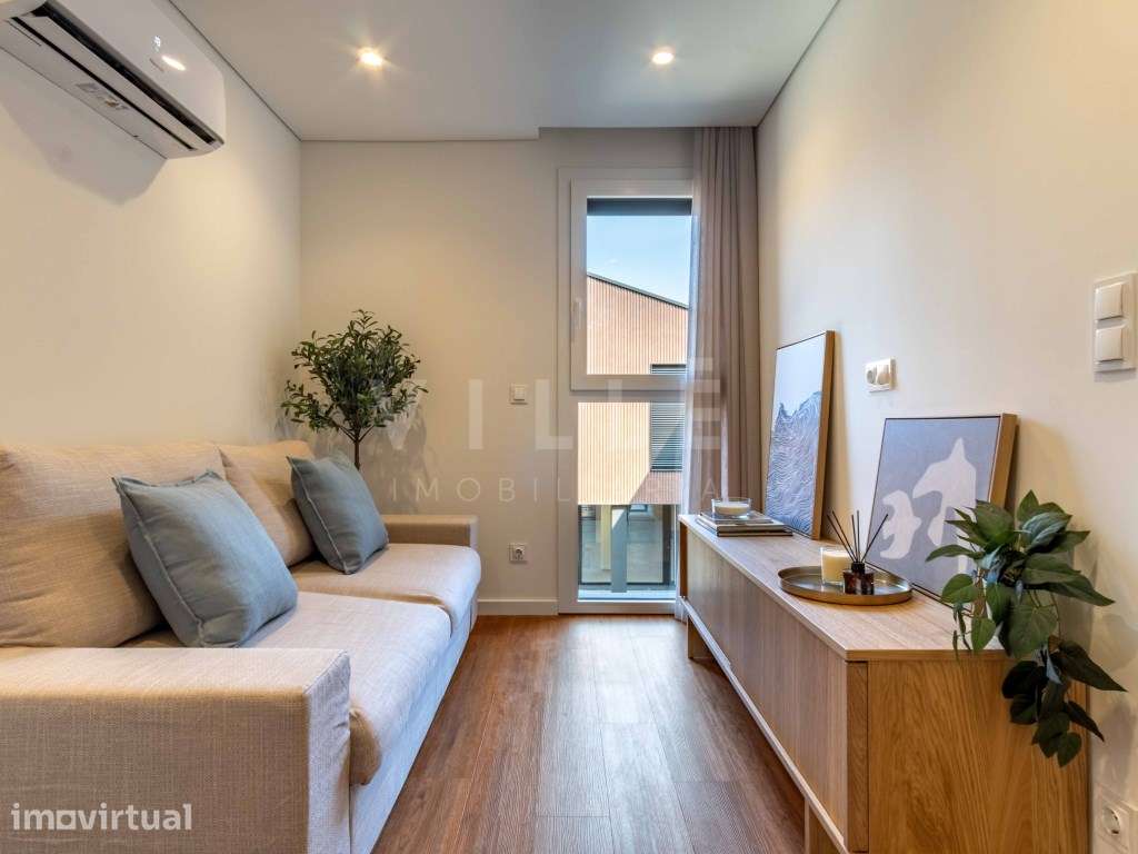 Apartamento T1 Transformado em T2 | Condomínio Fechado com Piscina,... - Grande imagem: 4/27