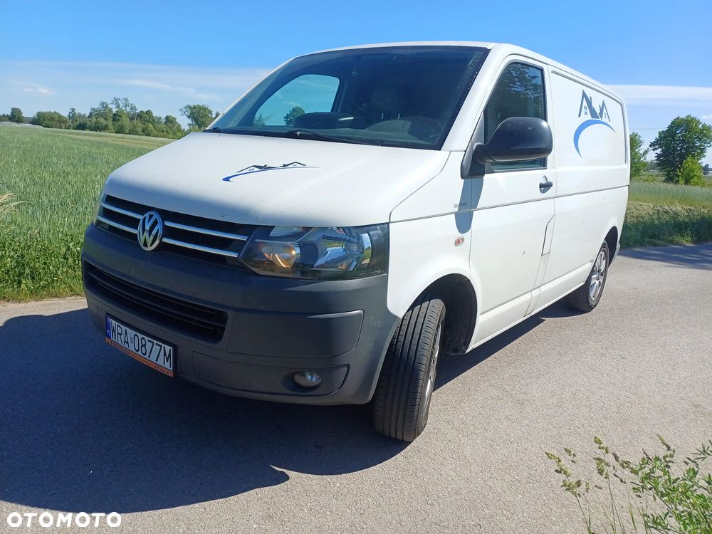 Volkswagen Transporter - 2