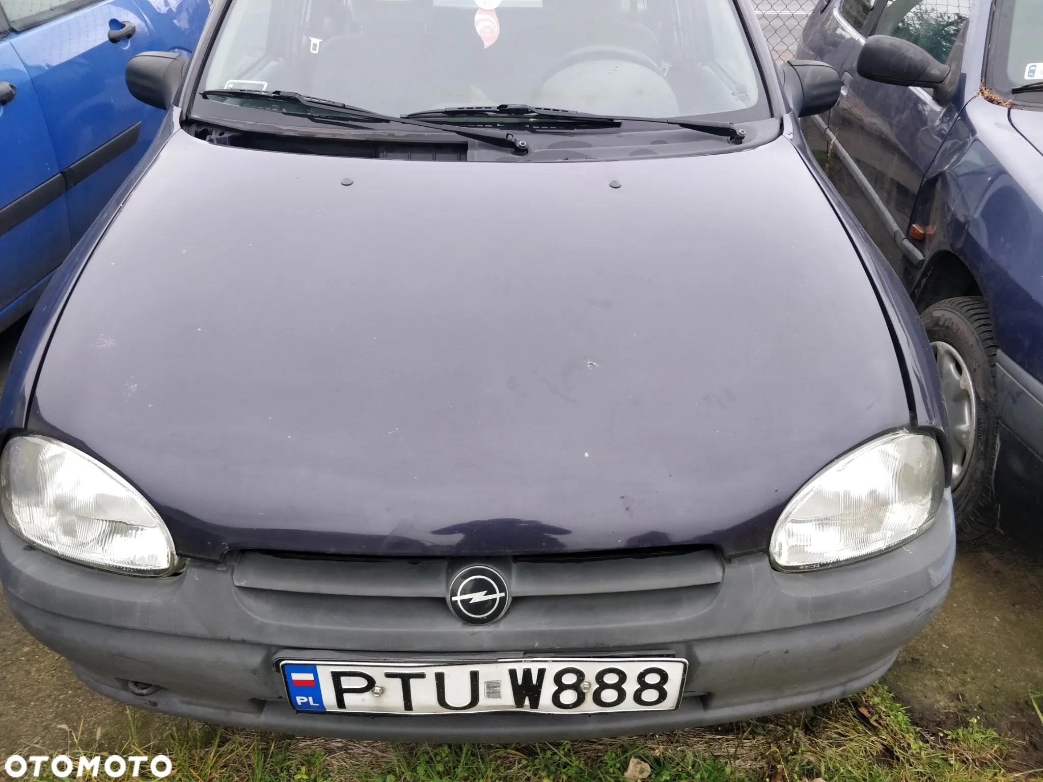 zderzak przedni Opel Corsa B 5D - 2