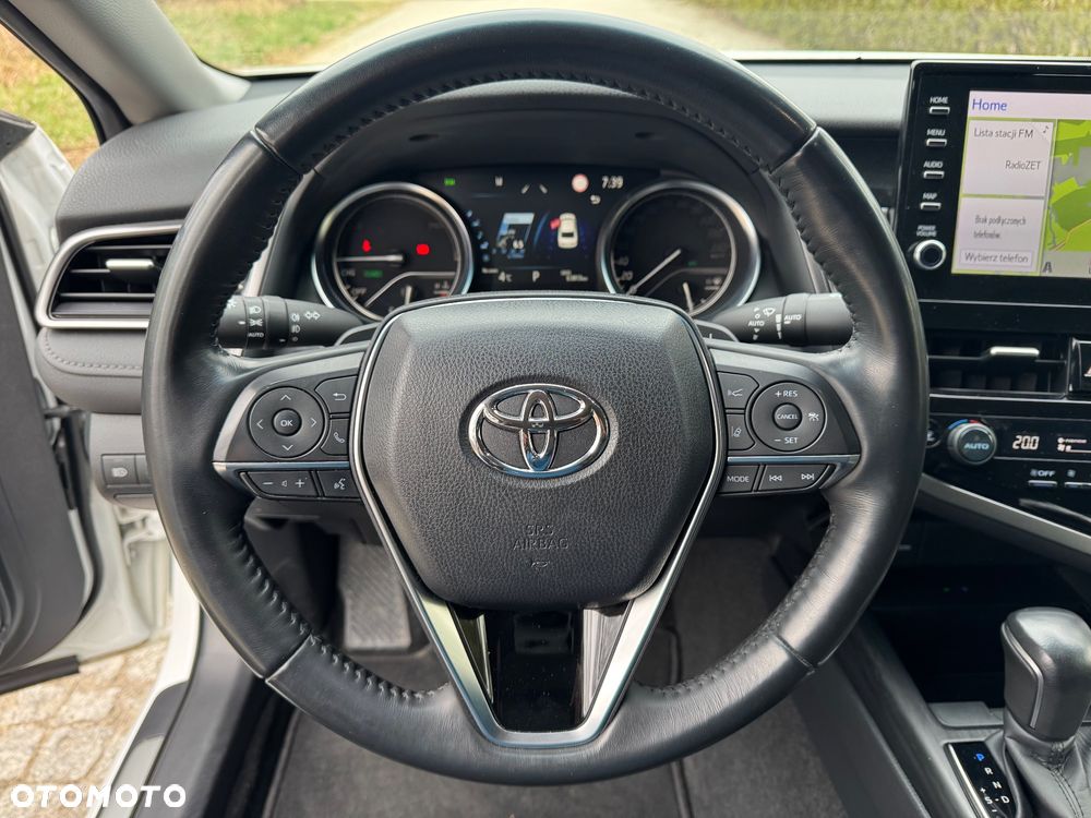 Toyota Camry 2.5 Hybrid Executive CVT - 31
