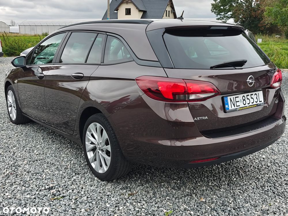Opel Astra 1.6 CDTI DPF ecoFLEX TourerStart/Stop Exklusiv - 4