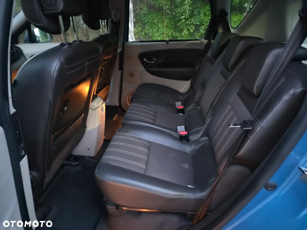 Renault Scenic 2.0 16V Privilege CVT Euro5 - 20