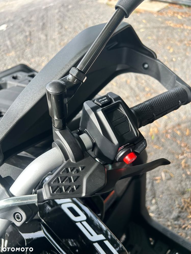 CFMoto CForce - 9
