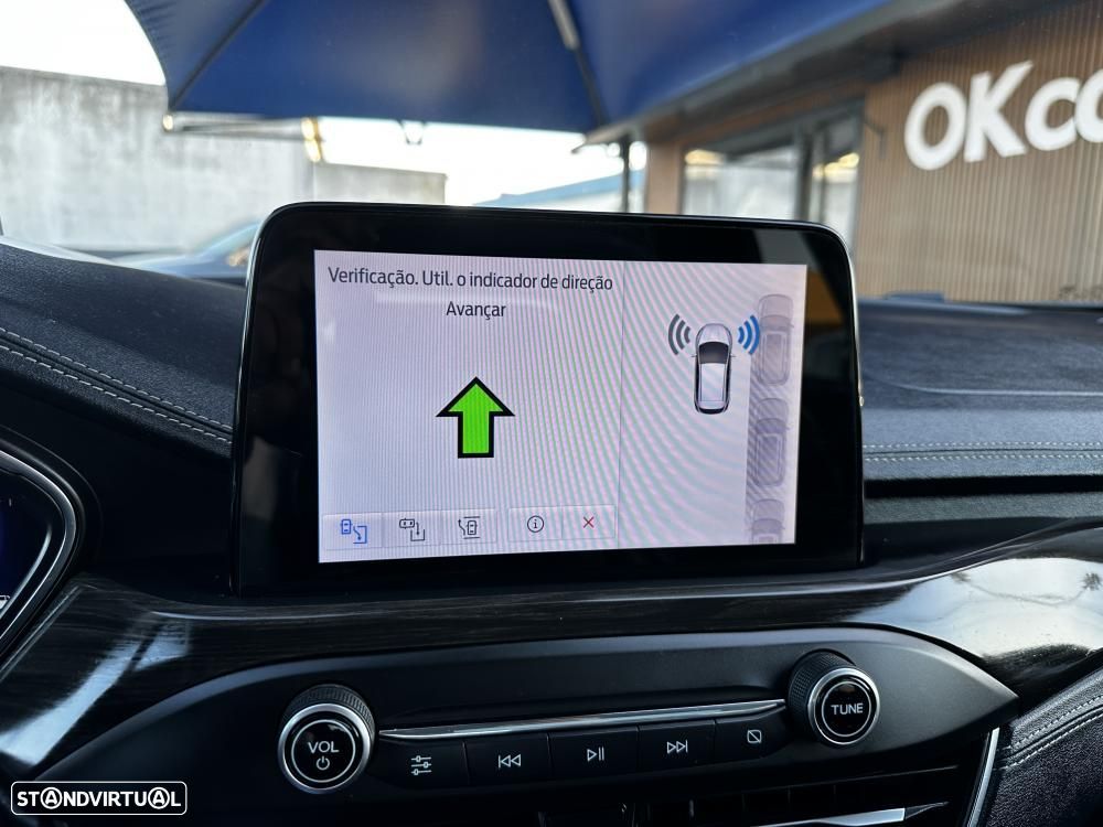 Ford Focus 2.0 TDCi EcoBlue Vignale - 33