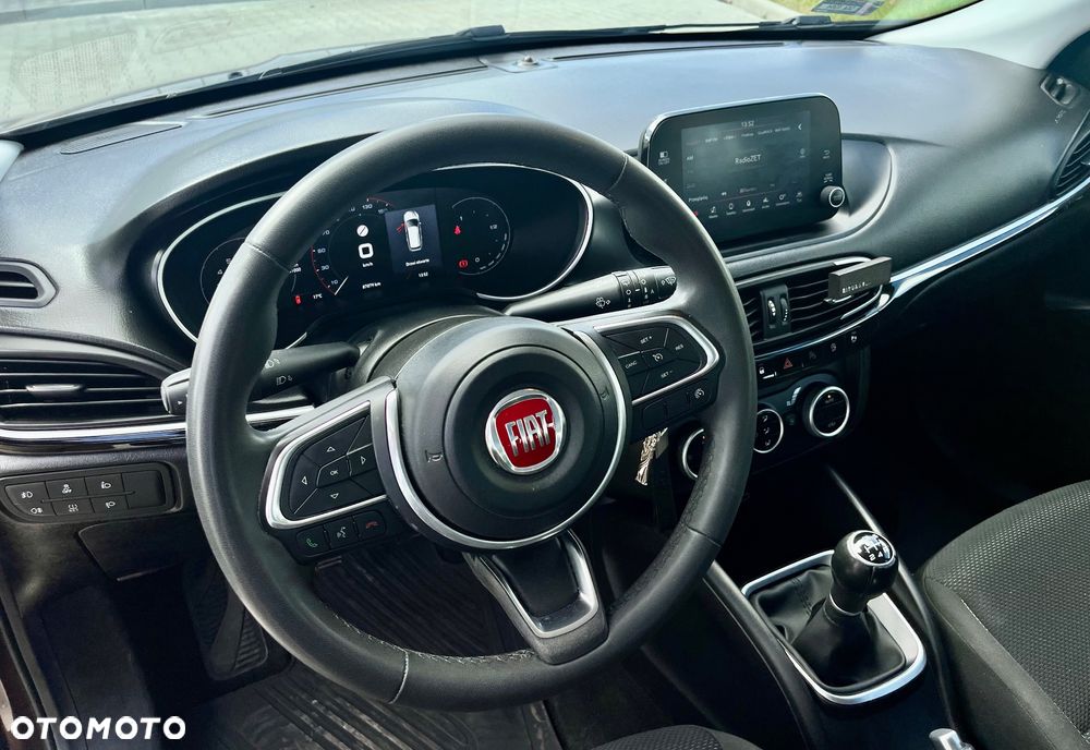 Fiat Tipo 1.0 T3 - 5