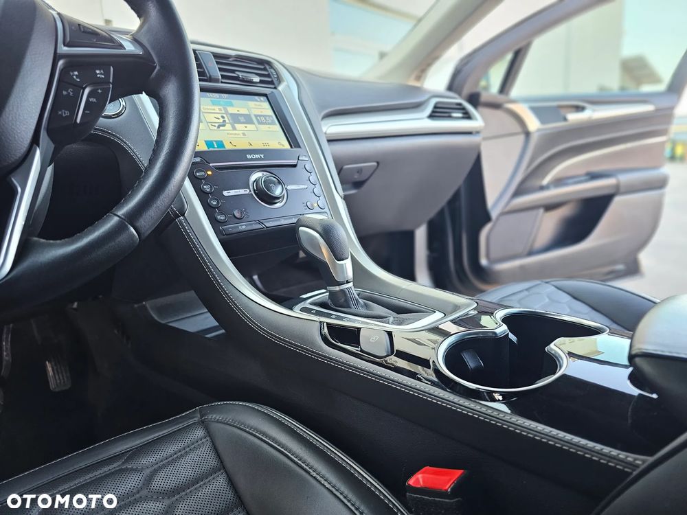 Ford Mondeo 2.0 TDCi Start-Stopp PowerShift-Aut Vignale - 19