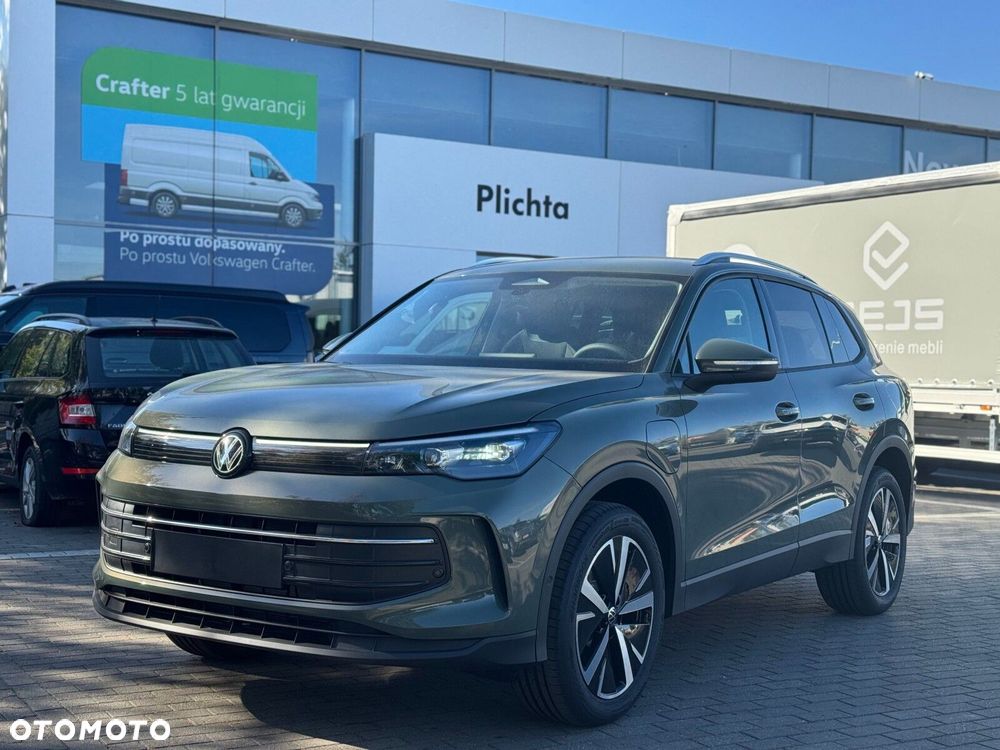 Volkswagen Tiguan - 2