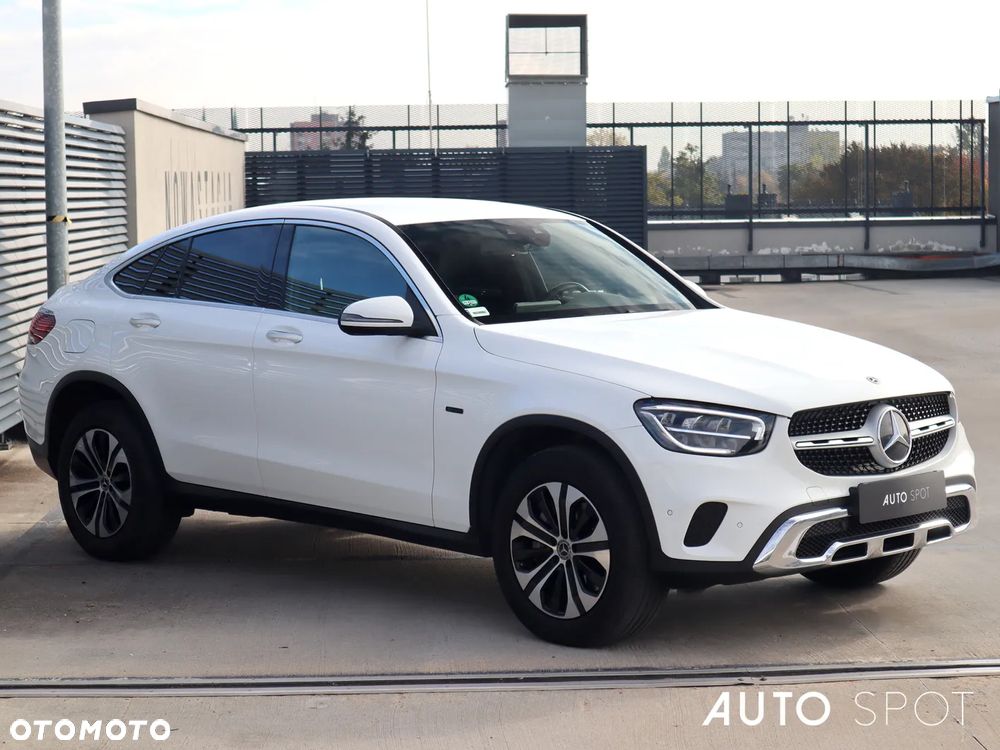Mercedes-Benz GLC Coupe 300 e 4-Matic - 9