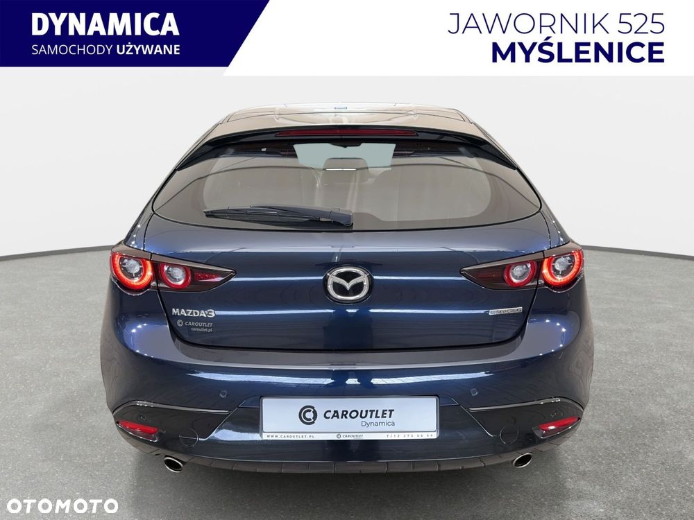 Mazda 3 - 8