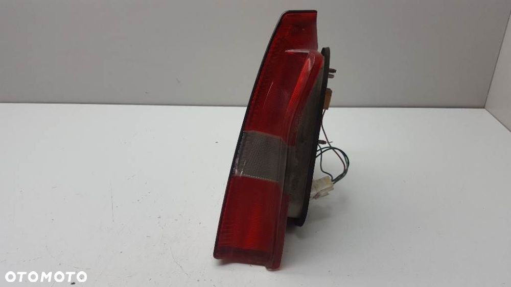 LAMPA TYŁ LEWA 151085 MITSUBISHI CARISMA HB EU - 2