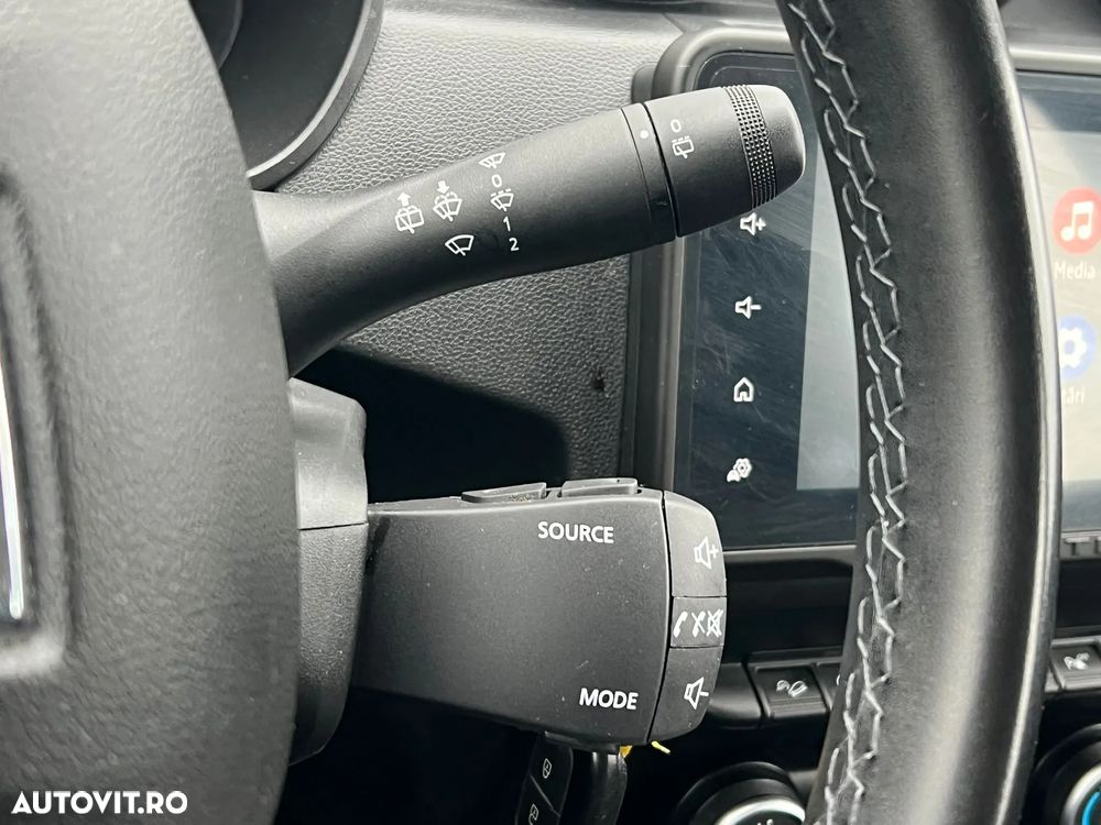 Dacia Duster 1.5 Blue dCi 4WD Comfort - 28