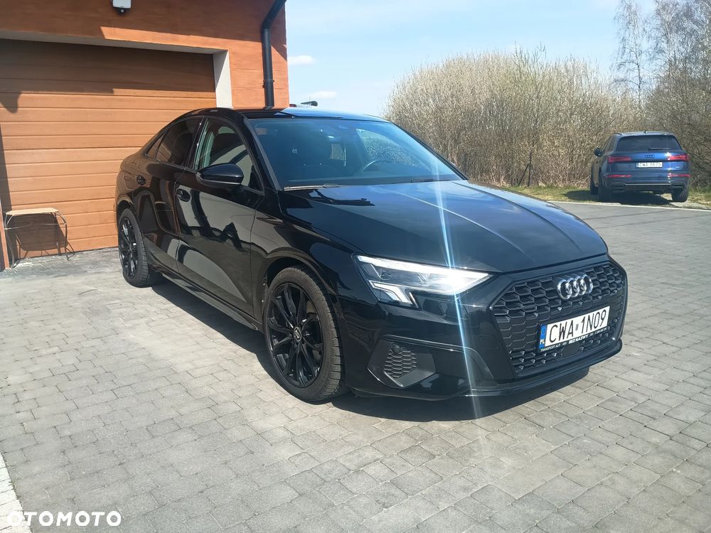 Audi A3 Limousine 40 TFSI Quattro Advanced S tronic - 1