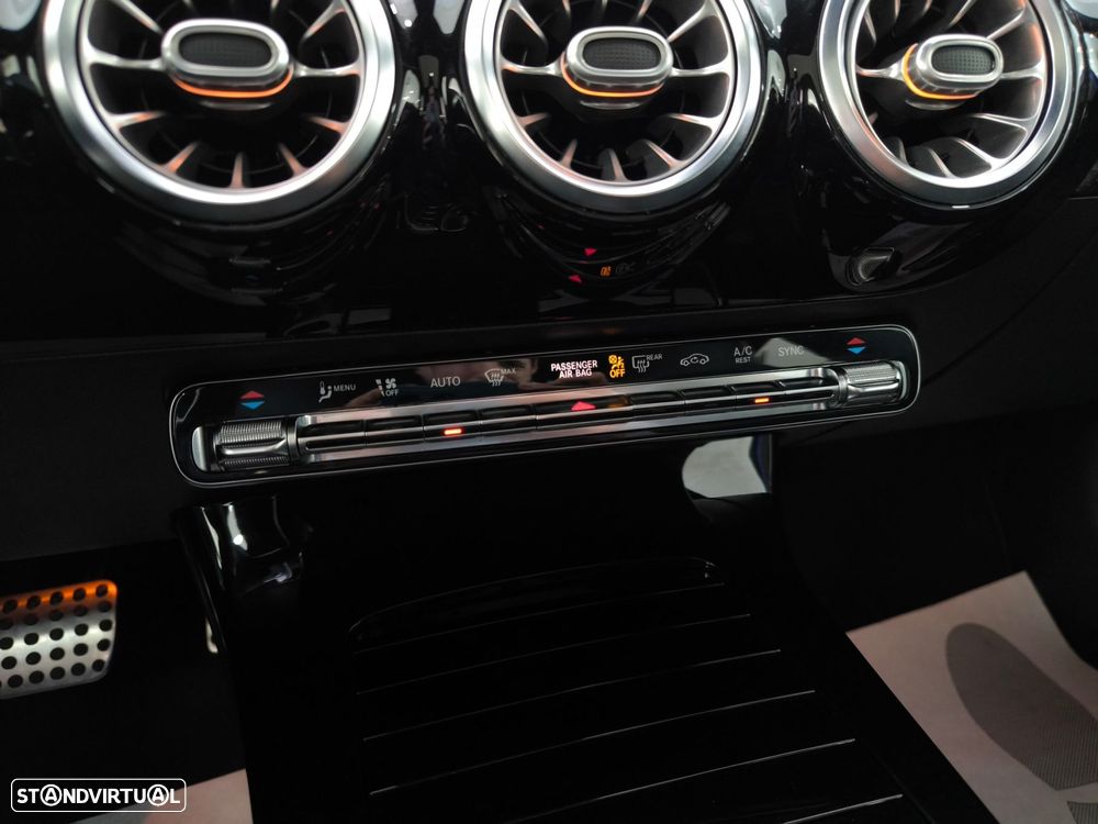 Mercedes-Benz CLA 180 d 7G-DCT AMG Line - 17