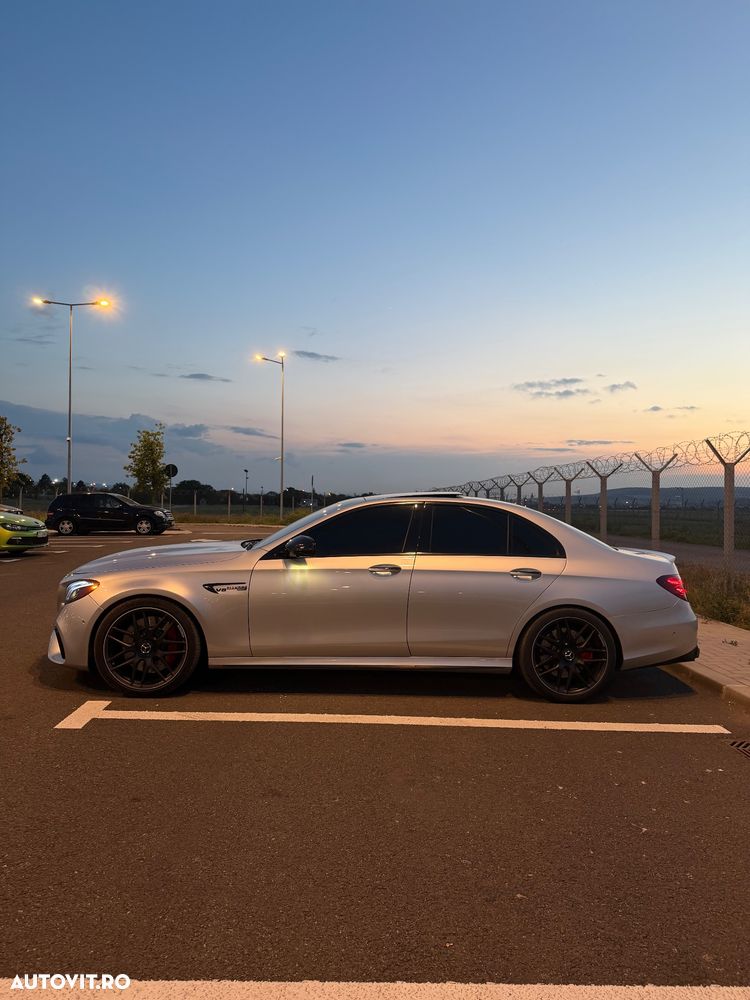Mercedes-Benz E AMG 63 S 4MATIC+ AMG Speedshift MCT-9G - 2