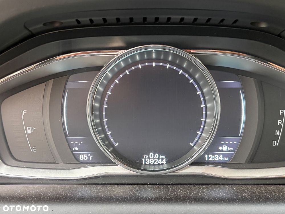 Volvo XC 60 - 10
