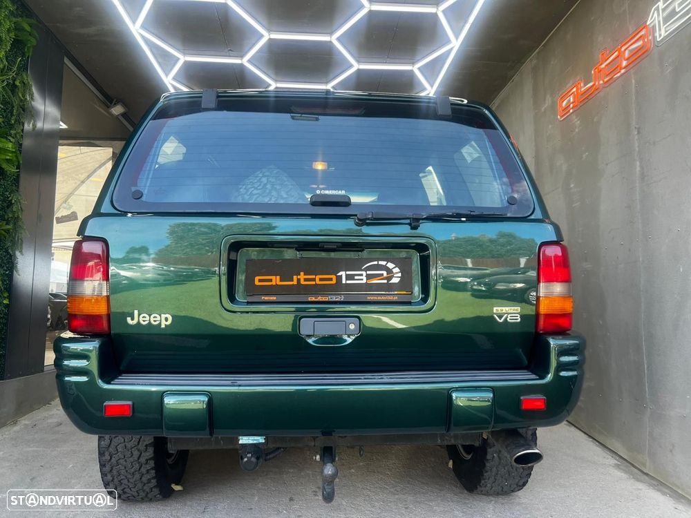 Jeep Grand Cherokee - 50