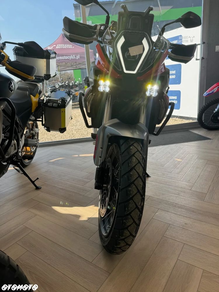 QJMOTOR SRT 600SX - 9