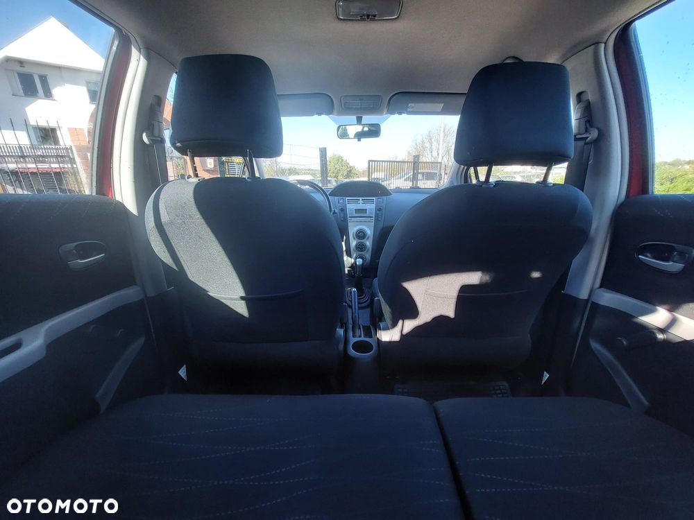 Toyota Yaris 1.4 D-4D Life - 27