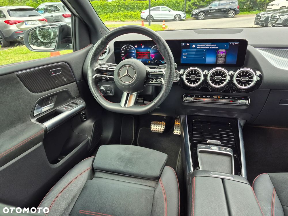 Mercedes-Benz Klasa B 200 AMG Line 7G-DCT - 19