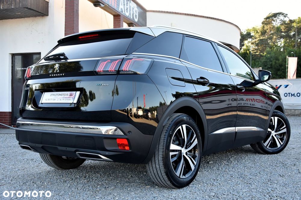 Peugeot 3008 1.6 PureTech HYbrid GT Line S&S EAT8 - 16