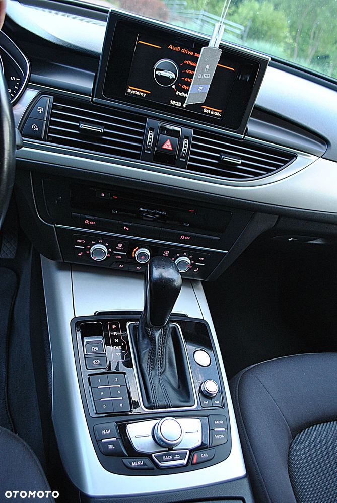 Audi A6 Avant 2.0 TDI Ultra S tronic - 9