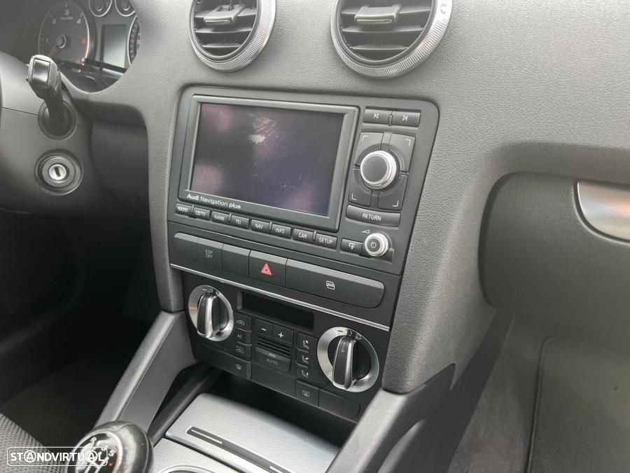 Audi A3 Sportback 2.0 TDi - 6