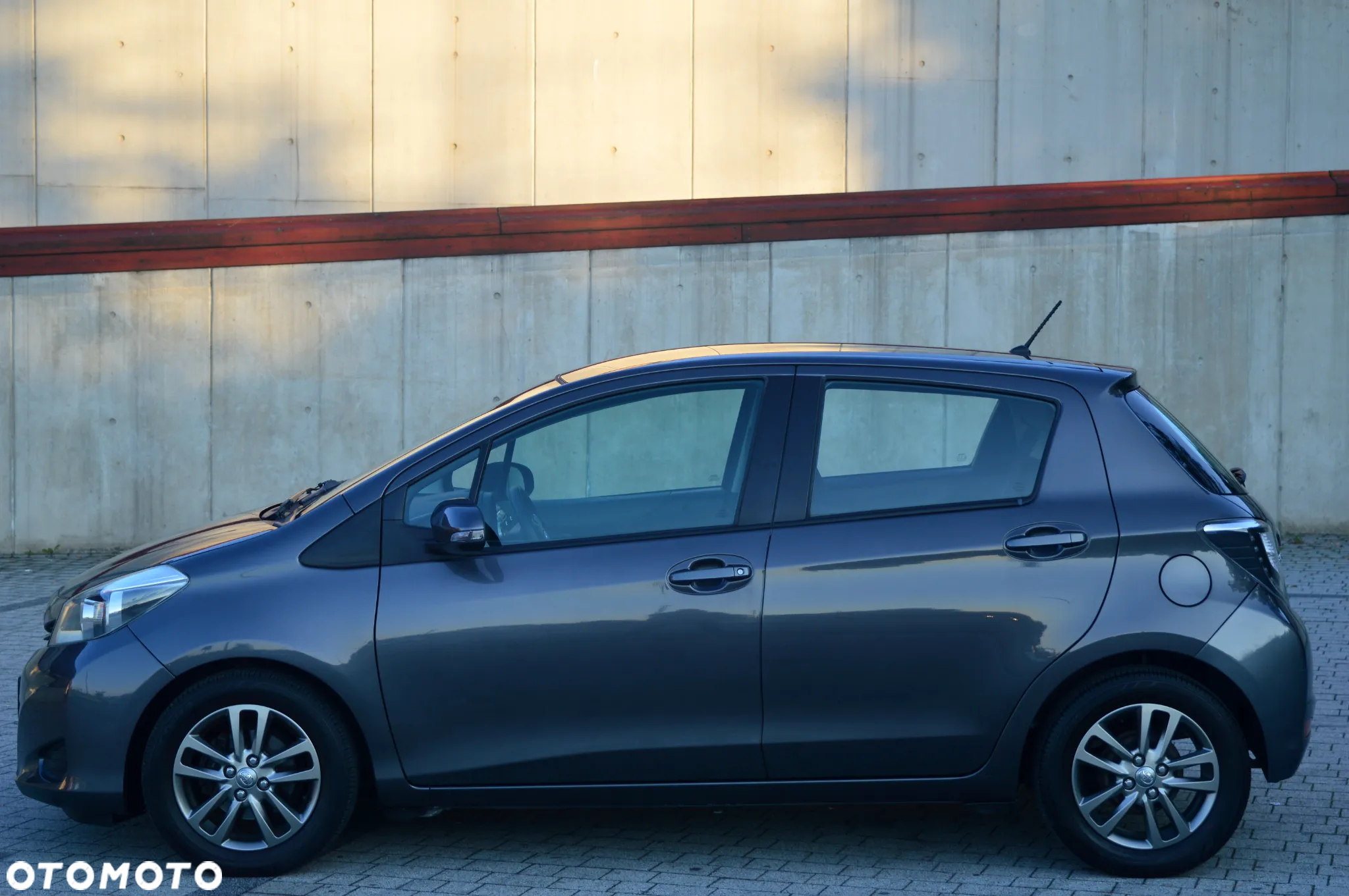 Toyota Yaris - 7