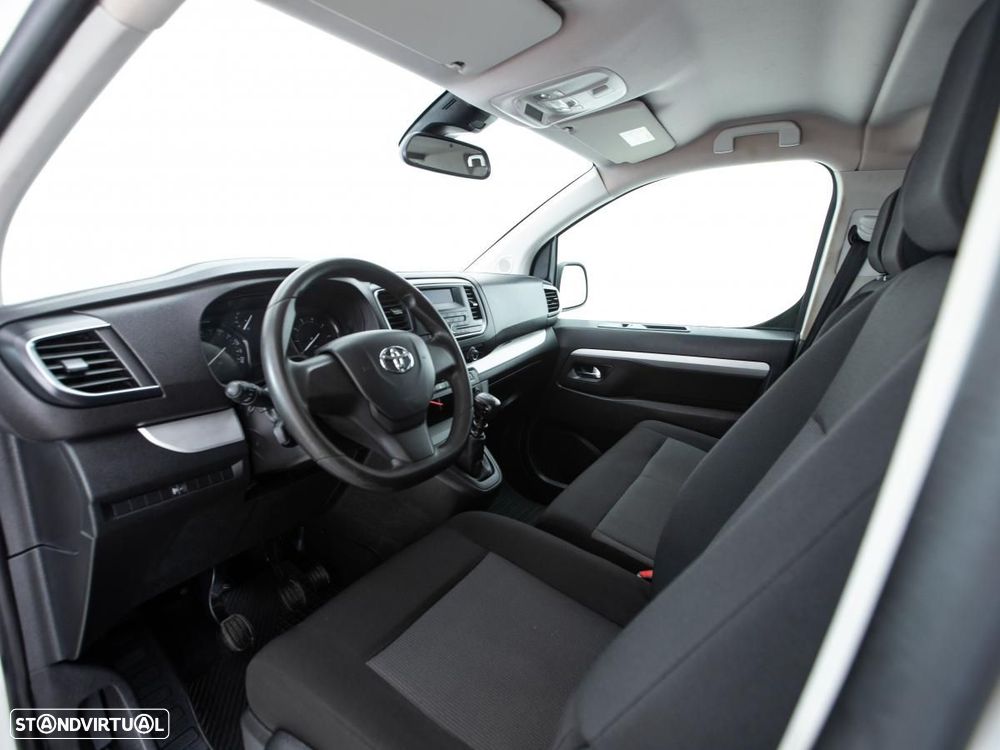 Toyota Proace Verso 1.5 D-4D L2 1.2T Comfort 9L PDL - 6