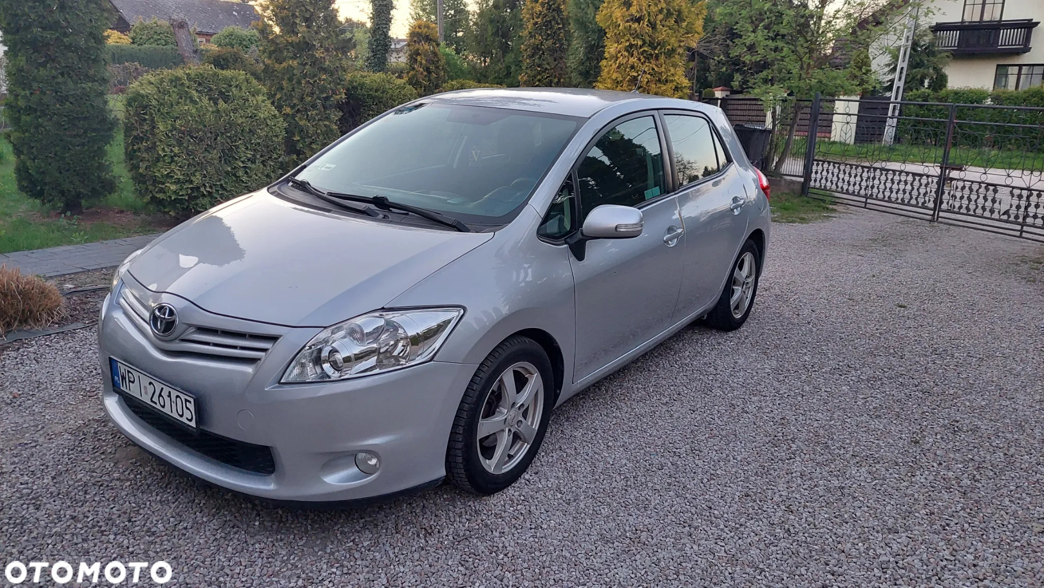Toyota Auris - 3